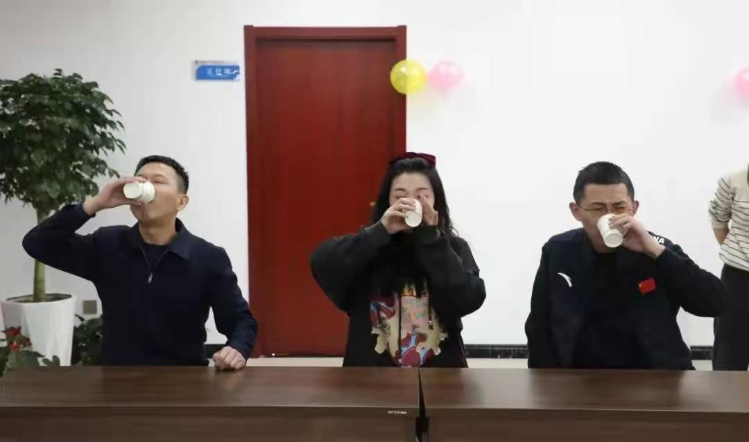 061641436603267193.png 061641436603267193.png